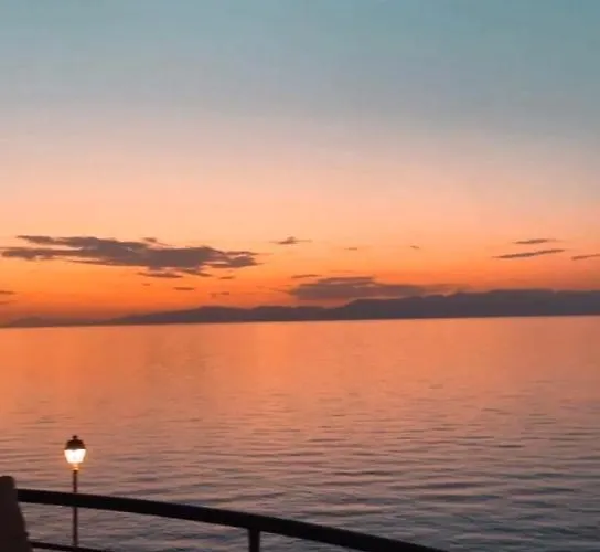 Blue Cave Luxury Maisonette View To The Corinthian Sea