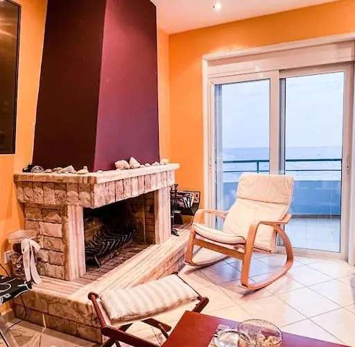 Blue Cave Luxury Maisonette View To The Corinthian Sea 자일로카스트론