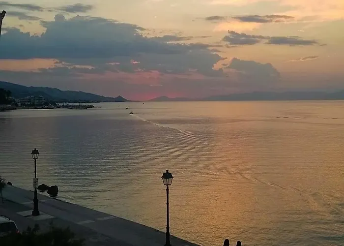 Blue Cave Luxury Maisonette View To The Corinthian Sea Apartamento *